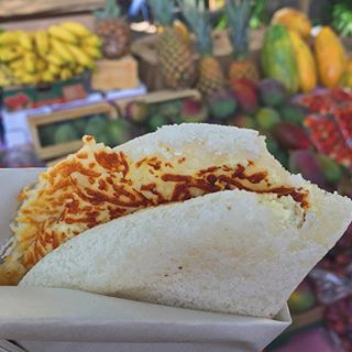 Sexta-feira não tem dica de almoço melhor em Ipanema: Tapioca da feira! O fato de custar R$7,00 ajuda? Ajuda, mas o que define a dica é o sabor somado a fartura! Pedi de coco com queijo! 😱 Muito maravilhosa! 🌟🌟🌟🌟🌟 @monicapias obrigada por ter me lembrado que existe essa alternativa semana passada. ❤️ <via Jô> Sexta-feira não tem dica de almoço melhor em Ipanema: Tapioca da feira! O fato de custar R$7,00 ajuda? Ajuda, mas o que define a dica é o sabor somado a fartura! Pedi de coco com queijo! 😱 Muito maravilhosa! 🌟🌟🌟🌟🌟 @monicapias obrigada por ter me lembrado que existe essa alternativa semana passada. ❤️ <via Jô>