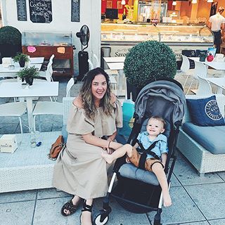 Obviamente essa foto não é em Londres, mas é porque eu esqueci e é tão cheia de amor e sapequice que eu não aguento! ❤️ #futinarivierafrancesa #arthurppr < via Cá > Obviamente essa foto não é em Londres, mas é porque eu esqueci e é tão cheia de amor e sapequice que eu não aguento! ❤️ #futinarivierafrancesa #arthurppr < via Cá >